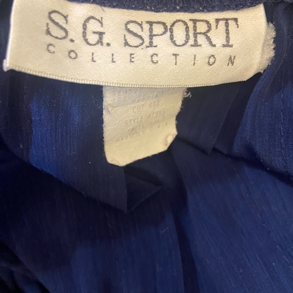 Vintage S.G Sport Collection Navy Blue Pleated Skirt - Picture 13 of 13